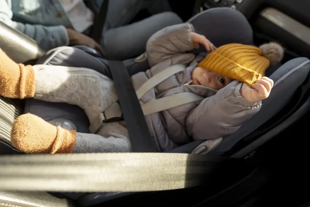 tips membawa bayi perjalanan jauh dengan mobil