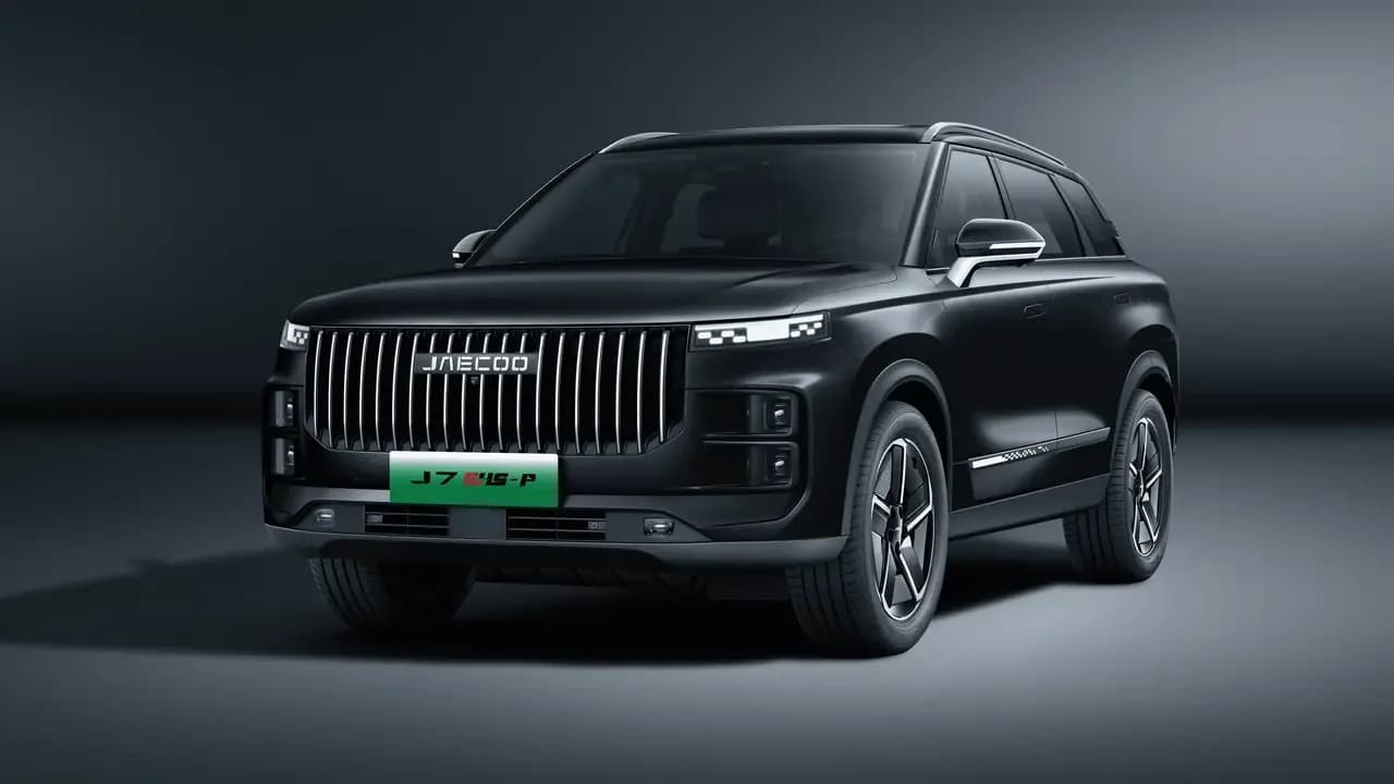 fitur keselamatan pada mobil